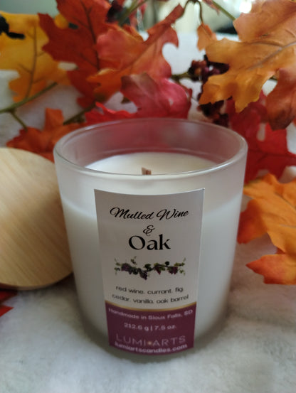 Mulled Wine & Oak scented soy candle